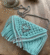 Pochette macramé bleu turquoise
