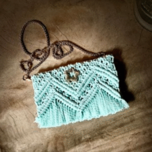 Pochette macramé
